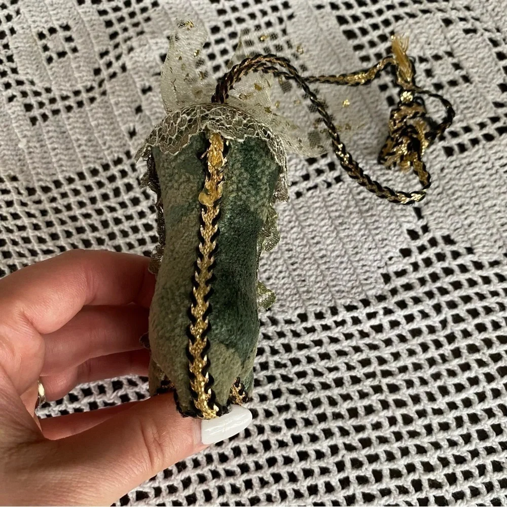 Vintage Rare Victorian Collectible Green Velvet Lace Shoe Holiday Ornament